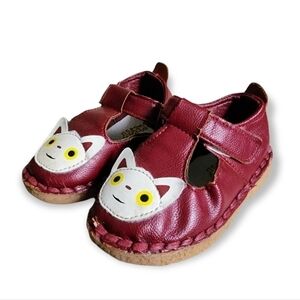 Bee Happy Red Leather Kitty Cat Mary Jane Shoes Size 7